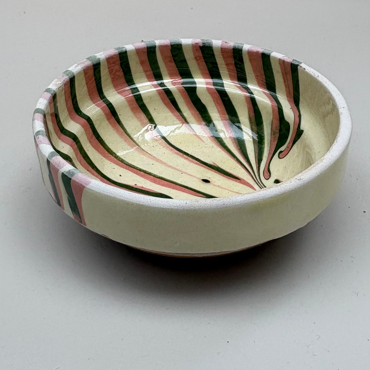 Mini Cream Ceramic Swirl Bowl