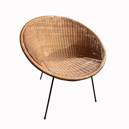 Wicker chair